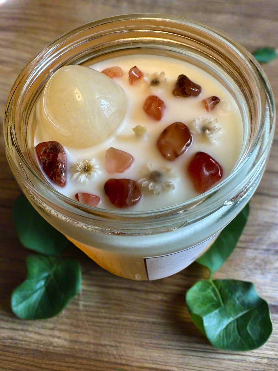 Golden Aura | Citrus Gardenia Coconut | Honey Calcite + Carnelian | Reiki Crystal Candle