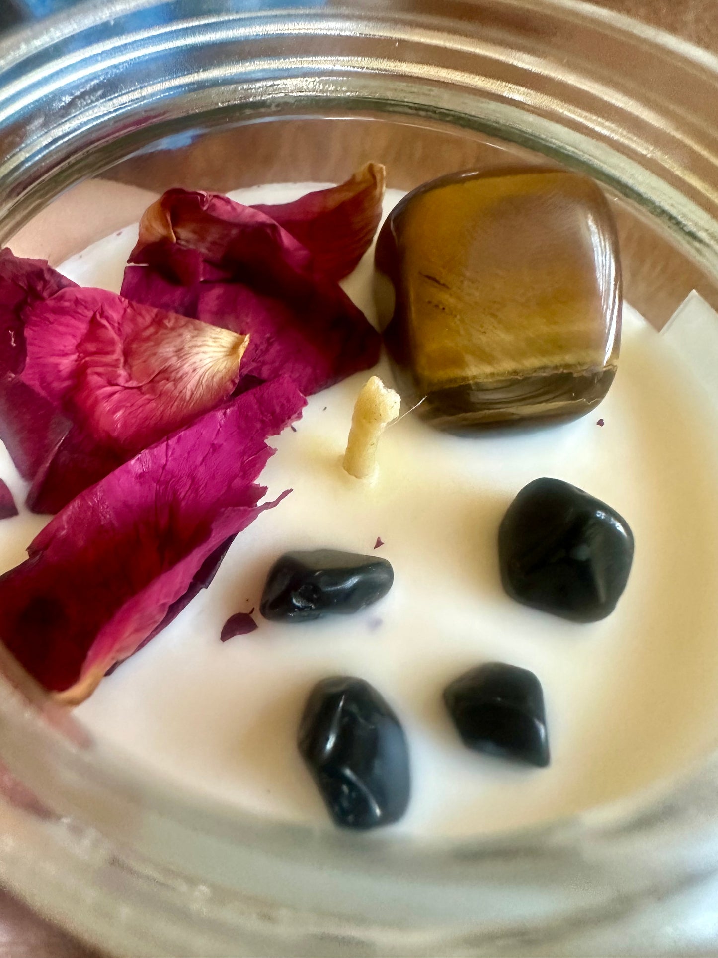 Dark Romance – Reiki-Charged Crystal Soy Candle with Tiger’s Eye & Black Obsidian