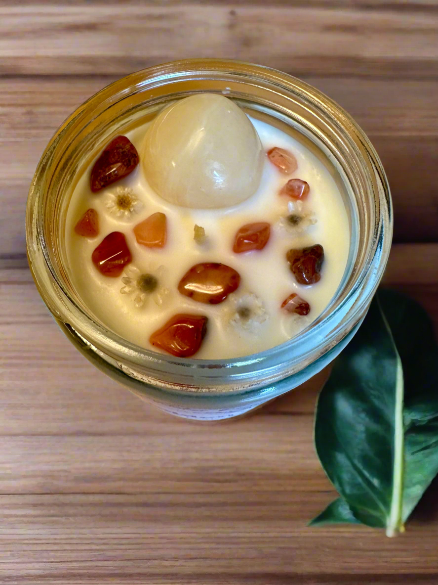 Golden Aura | Citrus Gardenia Coconut | Honey Calcite + Carnelian | Reiki Crystal Candle